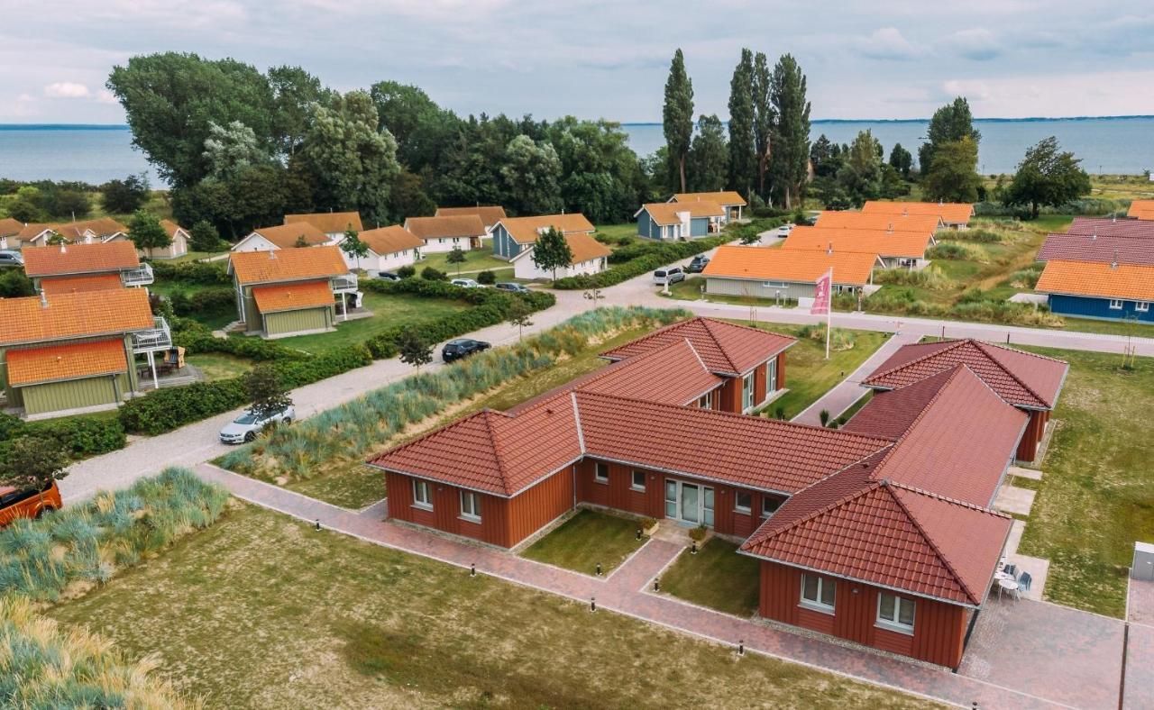 Villa Typ F Claus Störtebecker -Kapitänshaus- Pelzerhaken Exterior foto